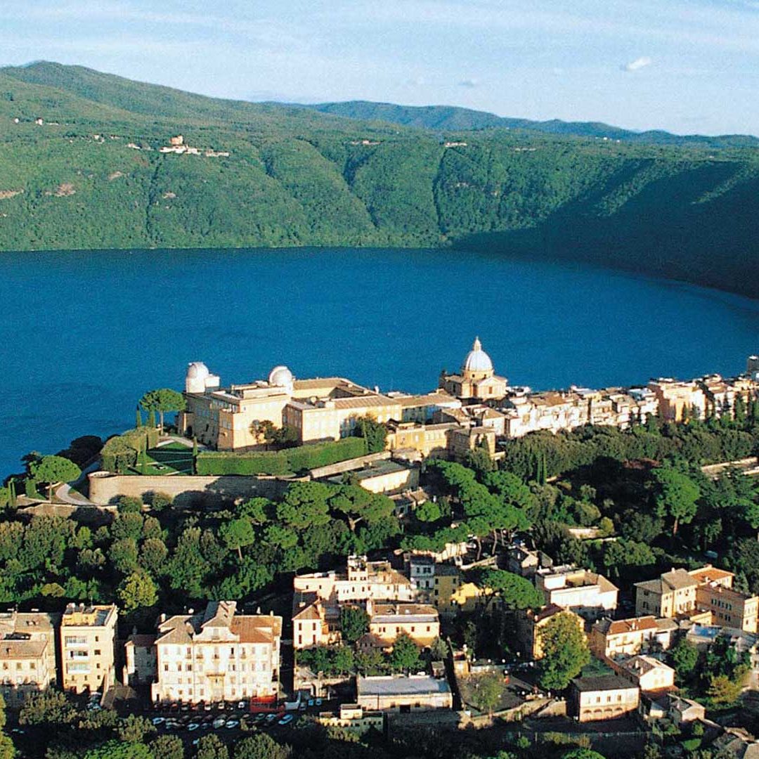Private transfer from Civitavecchia to Castel Gandolfo