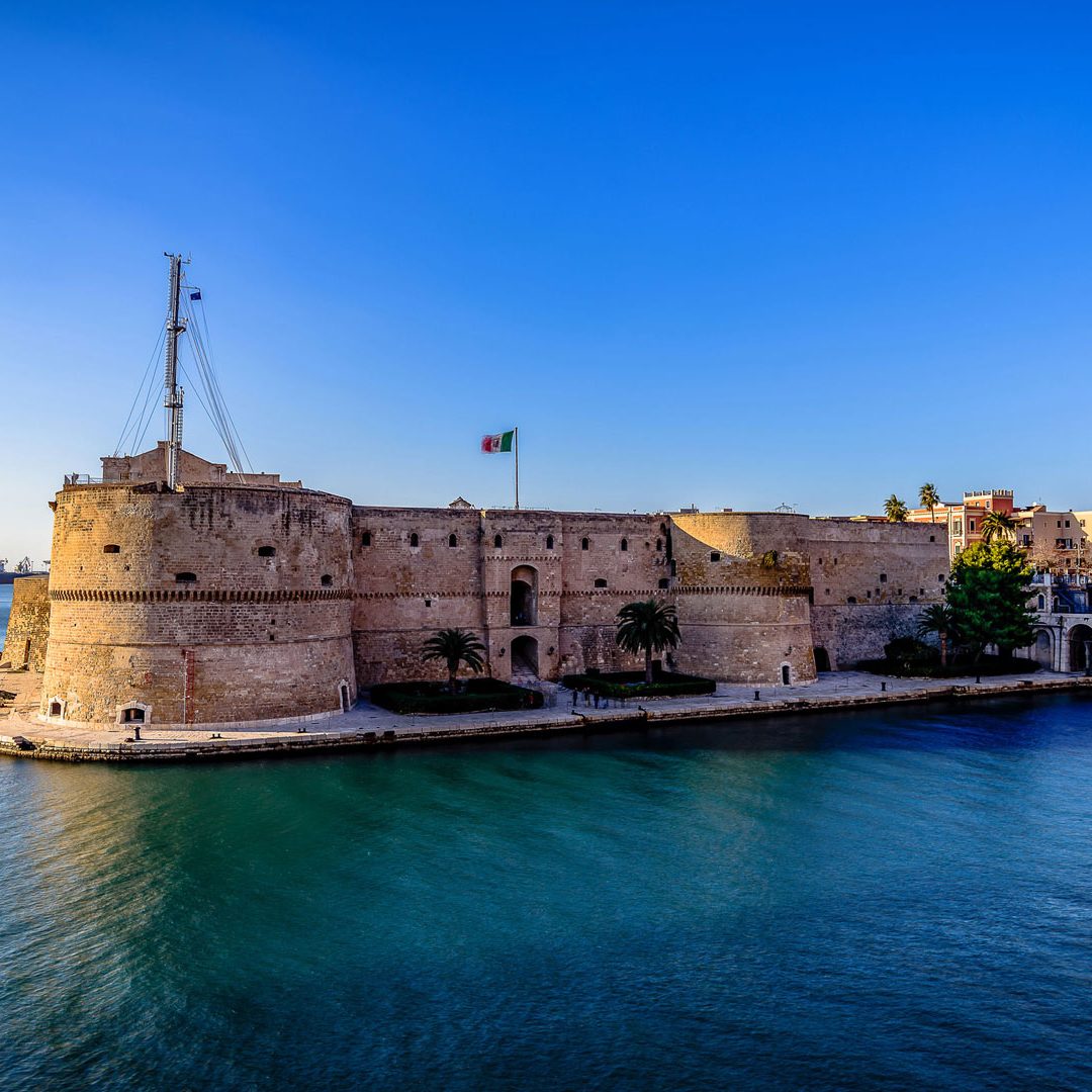 Private transfer from Civitavecchia to Taranto